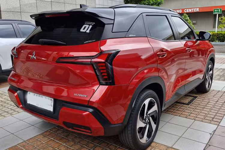 Việc Mitsubishi tung ra Xforce Hybrid vào thời điểm này cho thấy hãng đang nỗ lực bắt kịp xu hướng xe hybrid đang bùng nổ tại Đông Nam Á. Tuy nhiên, mẫu SUV này sẽ phải đối mặt với những đối thủ đáng gờm như Toyota Corolla Cross Hybrid, Honda HR-V e:HEV và Nissan Kicks e-Power.