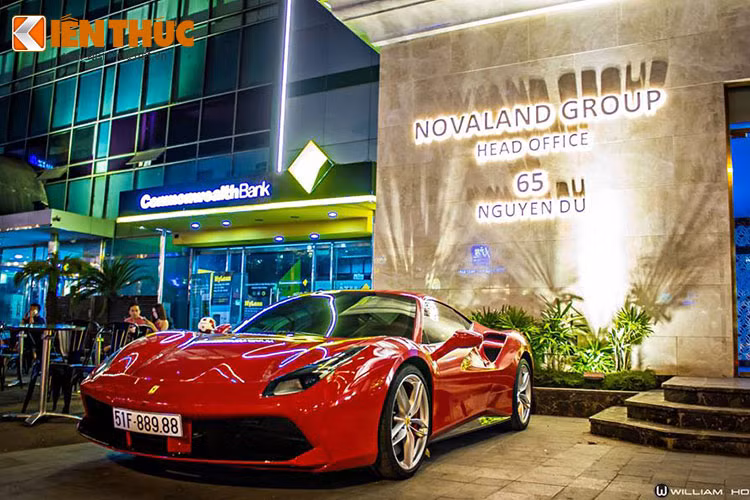 Tại Mỹ, Ferrari 488 GTB có giá 242.000 USD, tương đương với giá 458 thời mới được giới thiệu. Mức giá của mẫu siêu xe này tại một số đơn vị nhập khẩu tư nhân tại thị trường Việt Nam sẽ là 15 tỷ đồng (sau khi chịu các khoản thuế và phí).