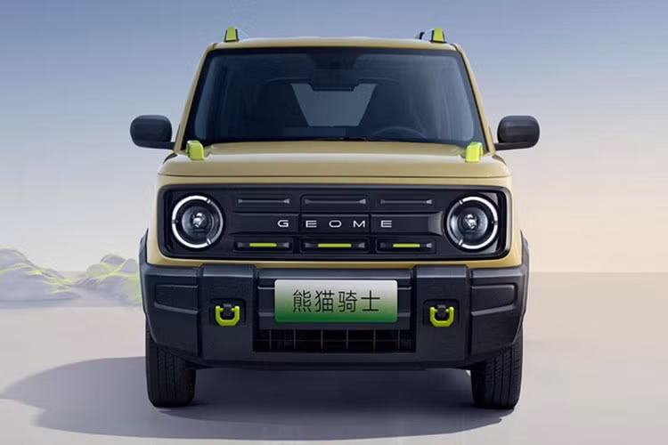 Mức giá xe Panda Knight EV 2024 hiện chưa được công bố. Nếu được bán tại Việt Nam, Panda Knight sẽ cạnh tranh trực tiếp với Wuling HongGuang Mini EV và VinFast VF 3, hứa hẹn làm sôi động thêm phân khúc xe điện mini.﻿