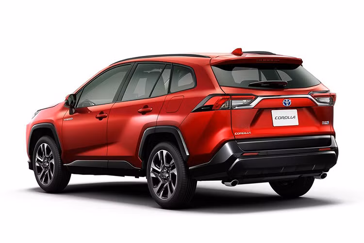 Thứ hai là hệ truyền động hybrid với máy xăng như trên nhưng chỉ tạo ra công suất tối đa 98 mã lực và mô-men xoắn cực đại 142 Nm. Động cơ này kết hợp với mô-tơ điện mạnh 72 mã lực và 163 Nm cùng hộp số e-CVT. Tổng cộng, hệ truyền động này có công suất 122 mã lực.