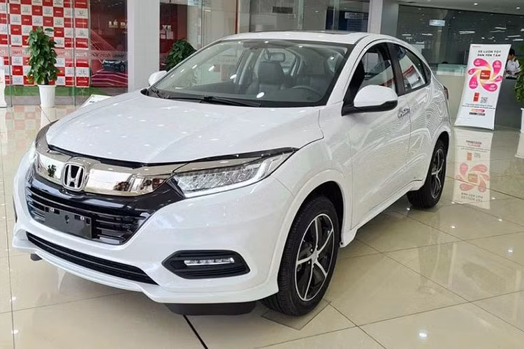Honda Civic, HR-V va Brio tiep tuc giam 100% phi truoc ba-Hinh-2
