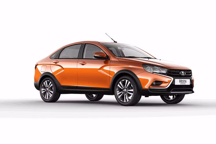 Là thương hiệu thuộc nhà sản xuất ôtô Nga AvtoVAZ, công ty con của liên minh Renault-Nissan, các sản phẩm của Lada giờ đây tuy vẫn được sản xuất tại xứ sở bạch dương nhưng phong cách thiết kế đã có phần bị ảnh hưởng bởi hãng xe Pháp. Có thể dễ dàng nhận thấy chữ “X” ở phần đầu xe khá giống với thiết kế của Renault.