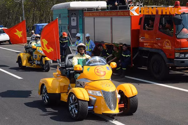 Choi moto Pkl tai Viet Nam, nhin tu nhung nguoi 