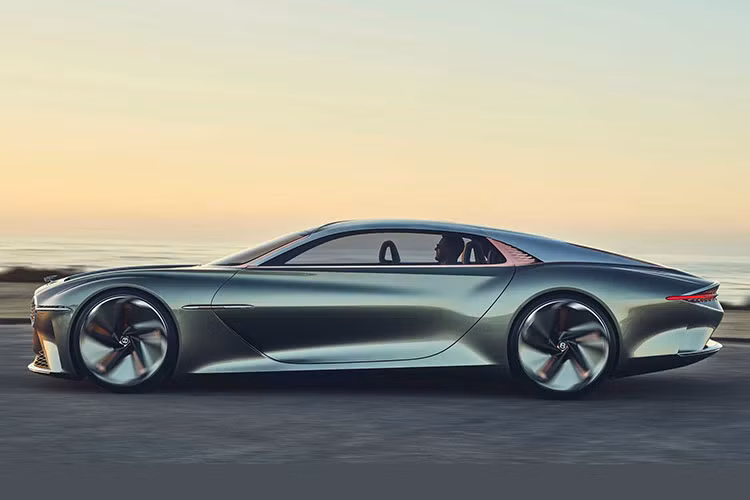 Tuy nhiên, theo một số nguồn tin, siêu phẩm mới sẽ được chế tạo dựa trên bản Bentley concept EXP 100 GT. Trang Autocar, siêu phẩm mới của Bentley Mulliner sẽ mang hơi hướng của một mẫu xe tourer thể thao với phần đầu xe dài cùng mui xe vát theo phong cách barchetta hai chỗ ngồi. Bên cạnh đó, chắc chắn Bentley sẽ cân nhắc việc sử dụng những vật liệu siêu nhẹ và có độ bền cao trên mẫu xe này.