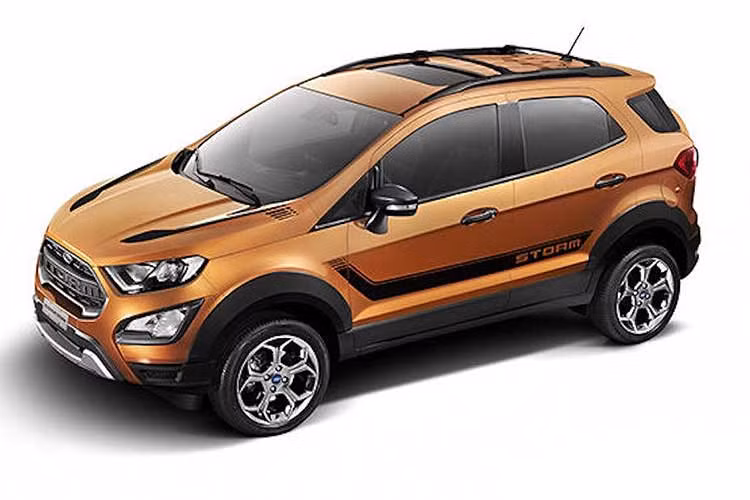 Ngoài thiết kế, phần nổi bật nhất của EcoSport Storm là hệ động lực của xe. Phiên bản này được trang bị động cơ 4 xi-lanh thẳng hàng nạp khí tự nhiên 2.0l, cho công suất 176 mã lực và mô-men xoắn 221Nm. Đặc biệt hơn, động cơ này được nối với hộp số tự động 6 cấp và truyền sức mạnh tới cả 4 bánh xe, thay vì chỉ có hệ dẫn động cầu trước.