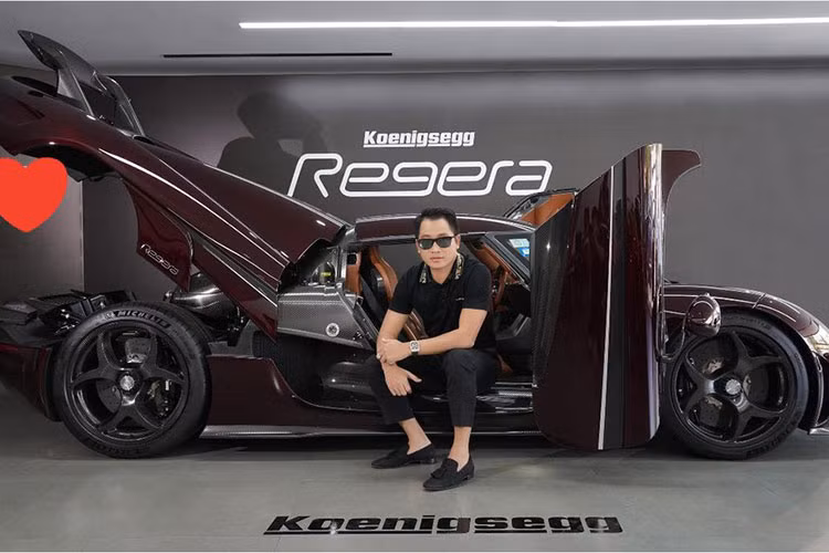 Vợ của Hoàng Kim Khánh cũng cho biết siêu phẩm Koenigsegg Regera được mang về Campuchia để đăng ký biển số mang tên chồng rồi mới đi đường bộ sang Việt Nam, mức giá xe Koenigsegg Regera được chia sẻ là gần 200 tỷ đồng. Trong khi đó, giá xe Koenigsegg Regera tiêu chuẩn ở nước ngoài từ 1,9 triệu đô la, tương đương 43 tỷ đồng.
