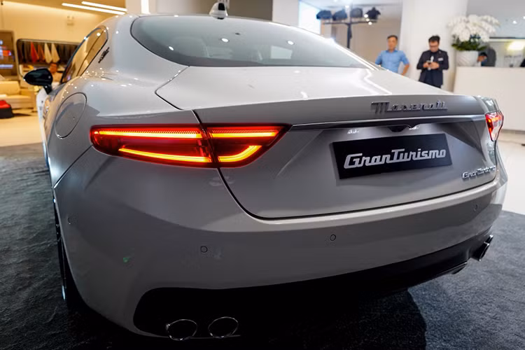 Maserati GranTurismo 2025 tại Việt Nam được trang bị động cơ Nettuno V6 Twin Turbo 3.0L trên bản Modena và Trofeo, sinh công suất tương ứng 490 mã lực và 550 mã lực. Bản Folgore dùng ba động cơ điện, sinh tổng công suất 761 mã lực. Thời gian tăng tốc 0-100 km/h của ba phiên bản lần lượt 3,9 giây, 3,5 giây và 2,7 giây. 