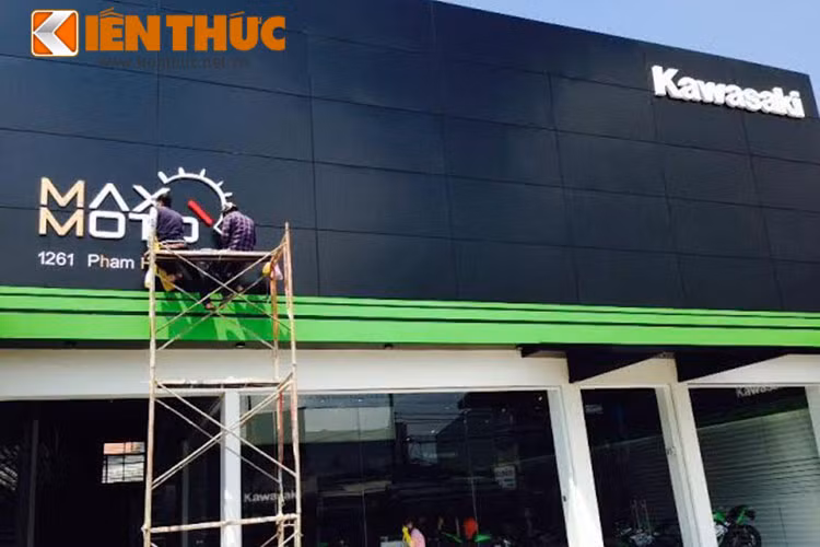 Max Moto chuẩn bị ra mắt showroom đầu tiên của Kawasaki tại TP HCM được thiết kế theo tiêu chuẩn toàn cầu của nhà sản xuất môtô Nhật Bản chuẩn bị ra mắt.