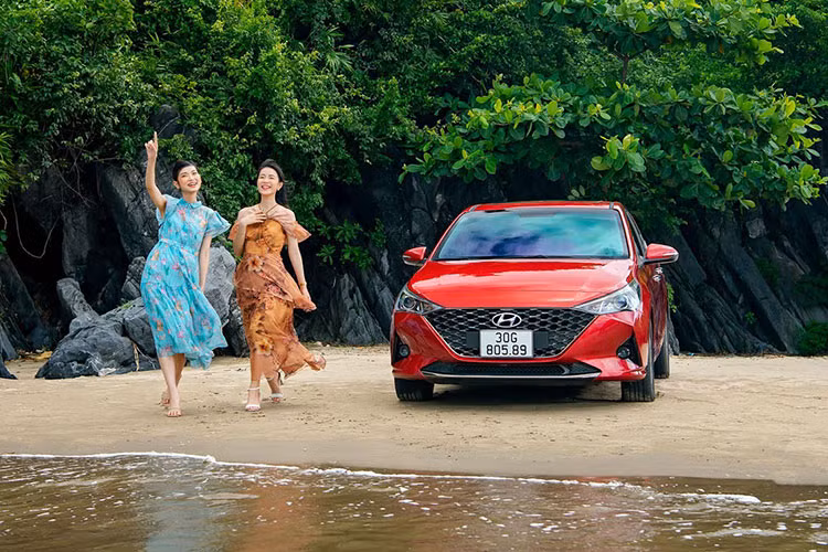 Hon 5.770 xe Hyundai den tay khach Viet trong thang 3/2023-Hinh-2