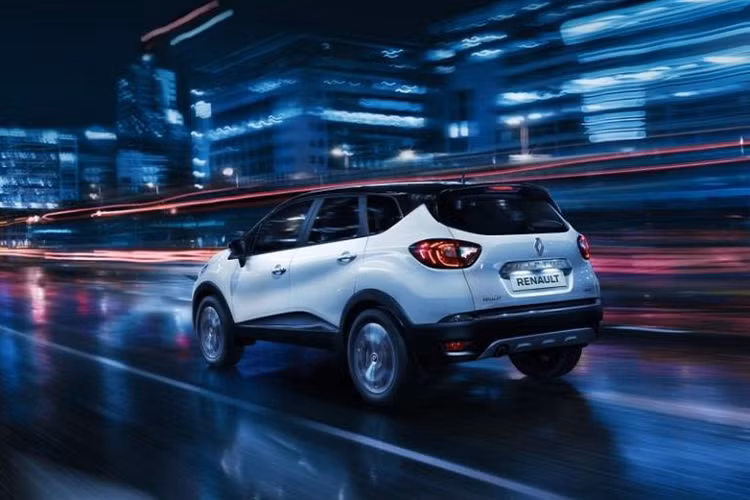 Mẫu xe crossover Kaptur của Renault được xem là sự hòa trộn giữa thiết kế bắt mắt mang phong cách mới của Renault và hiệu quả vận hành. Được thiết kế đặc biệt cho nhu cầu của người tiêu dùng tại xứ sở Bạch Dương.