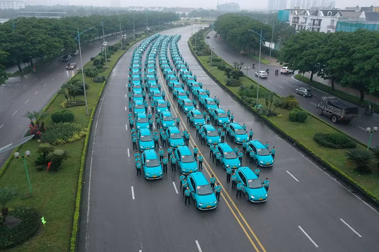 Hang taxi thuan dien dau tien tai Viet Nam chinh thuc hoat dong-Hinh-4