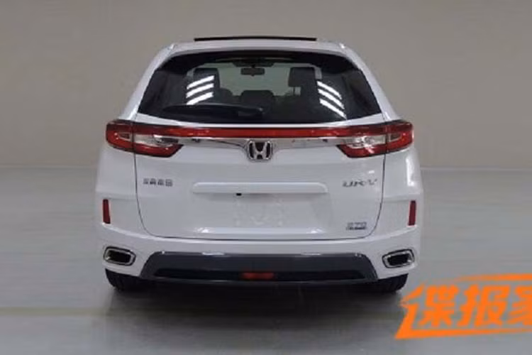 Theo thông tin từ autohome, xe sẽ được nâng cấp nhẹ ở ngoại hình. Cụ thể ở lưới tản nhiệt với đường chrome chạy hướng lên trên, hệ thống pha và đèn hậu LED, bộ mâm 19 inch 2 tông màu mới. Về động cơ, mẫu xe SUV Honda UR-V hứa hẹn sẽ sử dụng lại hệ động cơ 1.5T và 2.0T cũ.