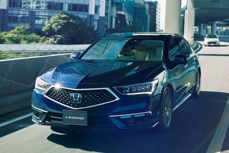 Honda bat ngo 