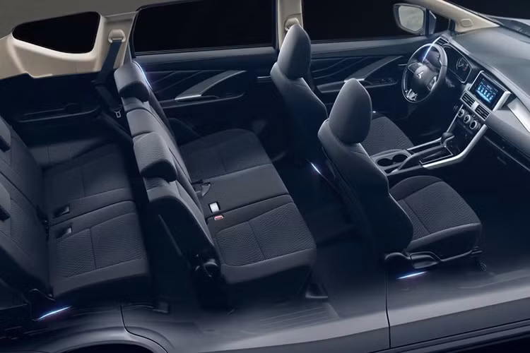 Cũng theo thông tin rò rỉ, mẫu xe giá rẻ Mitsubishi Xpander phiên bản đặc biệt sẽ được trang bị ghế bọc da thay vì nỉ như phiên bản hiện tại.
