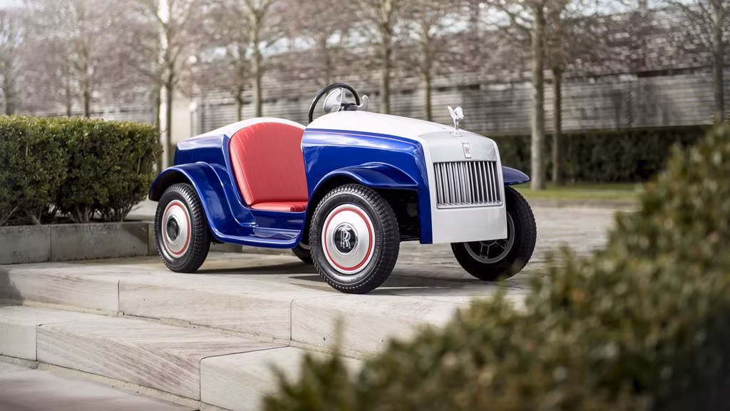 Trong tương lai, mẫu xe tí hon này rất có thể sẽ được Rolls-royce sản xuất rộng rãi, trở thành một chiếc xe trong mơ của trẻ em trên toàn thế giới.