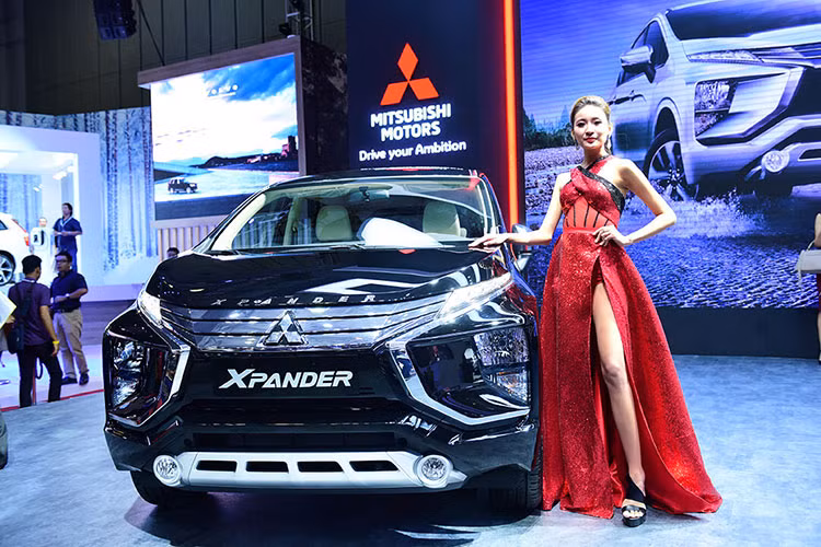 Mitsubishi Xpander - 