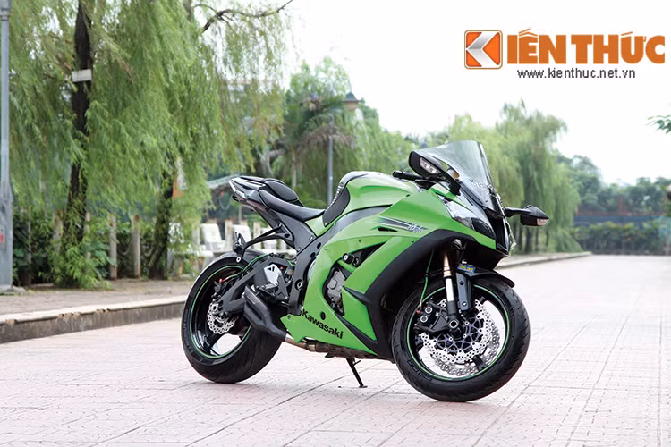 Kawasaki Ninja ZX-10R: Ke chinh phuc toc do