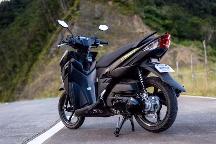 Xe được trang bị động cơ xi-lanh đơn SOHC phun xăng điện tử, làm mát bằng không khí và có trang bị công nghệ Bluecore, cho công suất 7kW và mô-men xoắn 9,6Nm. Ngoài ra Soul GT còn trang bị sẵn chân chống có công tắc tắt máy, đèn pha LED, ổ khóa từ 2 nấc có đèn soi ẩn bên trong. Phiên bản cao cấp của xe có thêm hệ thống dừng-chờ SSS.