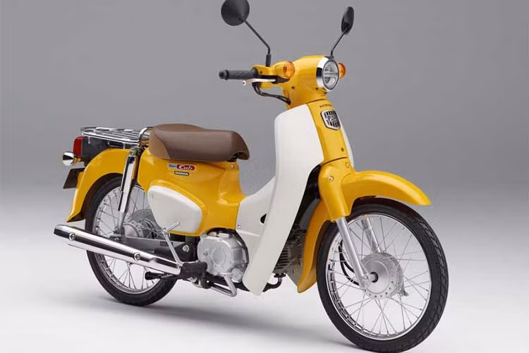 Tại thị trường Đông Nam Á, cụ thể là Thái Lan mẫu xe máy số phổ thông Honda Super Cub 50 có giá khoảng 47.100 Bath (tương đương 33,4 triệu đồng). Nó có mức giá rẻ hơn thị trường Indonesia khoảng hơn 20 triệu đồng (tuy nhiên tuỳ theo từng thị trường có nâng cấp khác nhau).