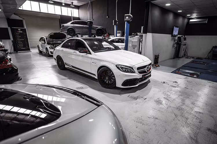 Khối động cơ V8 4.0 lít mới của Mercedes-AMG đã cho thấy tiềm năng độ rất lớn ngay từ khi nó xuất hiện và PP-Performance là nhà độ mới nhất thử sức với nó.