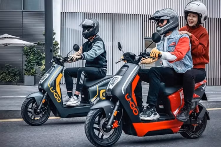 Honda CL500 va loat xe may dien dau tien se ban tai Viet Nam-Hinh-4