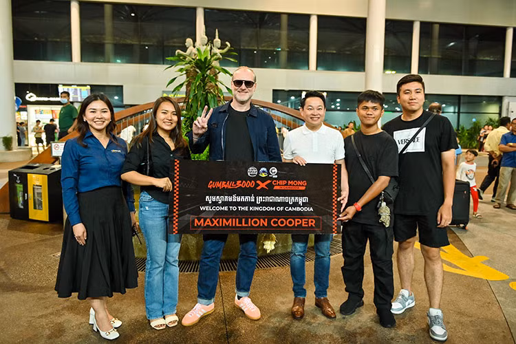 Chỉ còn 1 tháng nữa là hành trình siêu xe Gumball 3000 2024 sẽ chính thức diễn ra, hiện tại, các công tác tổ chức cũng như vận chuyển xe về địa điểm tập kết cho việc xuất phát trong ngày 14/9/2024 từ Việt Nam, đang được đẩy nhanh tiến độ.