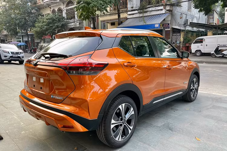 Gia xe Nissan Kicks e-power do day, giam toi 220 trieu dong-Hinh-4