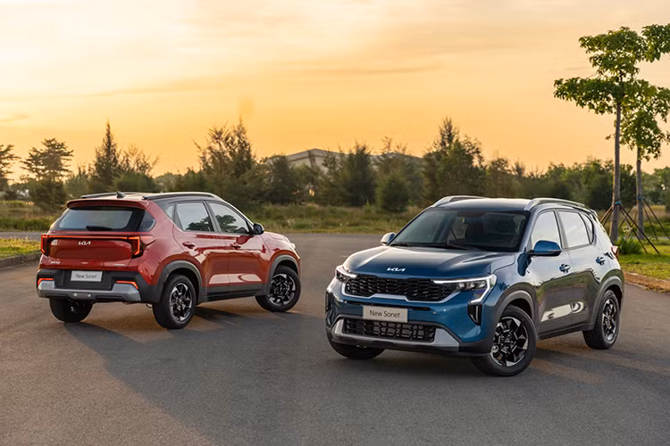 KIA Sonet thong linh phan khuc SUV co A, bo xa Toyota Raize