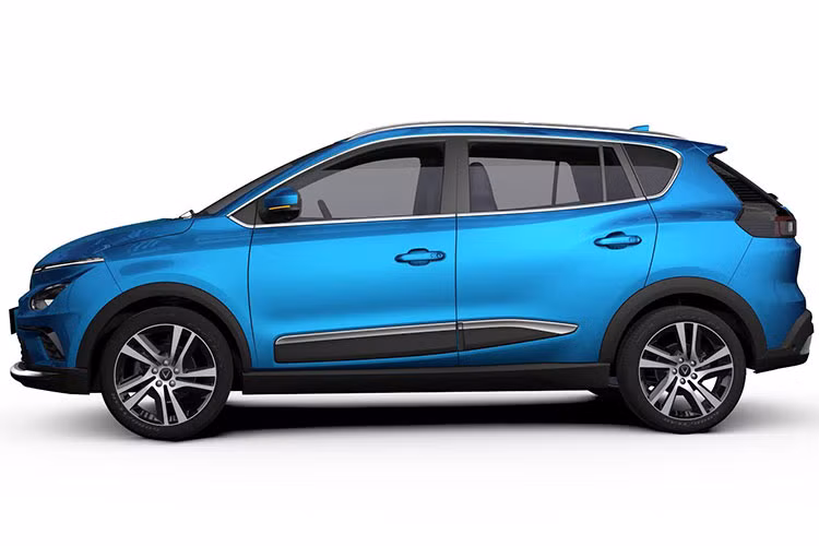 Vinfast VF E34 2021 mới được định hình cùng phân khúc CUV với CX-5, Honda CR-V... nhưng VF31 lại có kích thước nhỏ hơn các đối thủ với kích thước lần lượt là 4.300 x 1.793 x 1.613 mm và trục cơ sở 2.610 mm. Ở tầm phân khúc C, các mẫu xe thường có chiều dài 4.500 mm và trục cơ sở là 2.700 mm. Như vậy, kích thước của VF31 tương đồng với phân khúc lửng giữa B và C nhiều hơn, giống như mẫu Toyota Corrolla Cross.