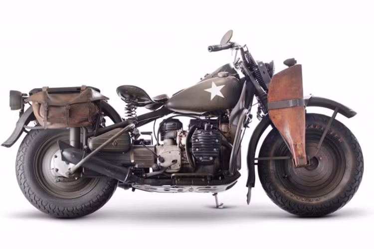 Những chiếc Harley-Davidson XA ban đầu đang được đấu giá với số tiền đặt cược cao hơn Harley-Davidson WLA. Chiếc XA trong bài viết này là nguyên bản với giá trị từ 18.000 Euro (khoảng hơn 700 triệu đồng).