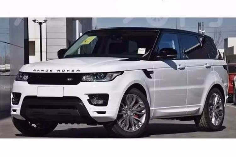Dự kiến, Zotye T900 sẽ ra mắt ở thị trường Trung Quốc trong đầu năm 2019. Giá bán của nó sẽ có khởi điểm khoảng 170.000 nhân dân tệ (tương đương 580 triệu đồng). Một mẫu Range Rover Sport có giá khởi điểm ở Trung Quốc là 1,02 triệu nhân dân tệ (gần 3,5 tỷ đồng).