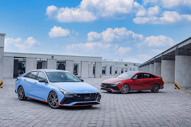 Hyundai Elantra N 2023 ra mat tai Viet Nam, 