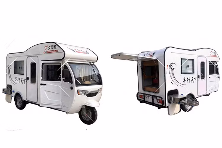 Chiếc RV 3 bánh dài hơn 2,7 mét này có chỗ ngồi cho 3 hành khách, nhưng với bố cục 1 ghế đơn lẻ phía trước, có lẽ Xinge đang tính cả sự kết hợp của ghế sofa và giường làm chỗ ngồi cho 2 hành khách. Điều tuyệt nhất về mẫu xe 3 bánh bé nhỏ chắc hẳn là việc nó rẻ tới nhường nào. Giá xe điện Xinge sẽ chào bán từ 4.900 USD (trên 115 triệu đồng) và có khuyến mãi giảm giá nếu mua một đội 3 chiếc hoặc nhiều hơn.