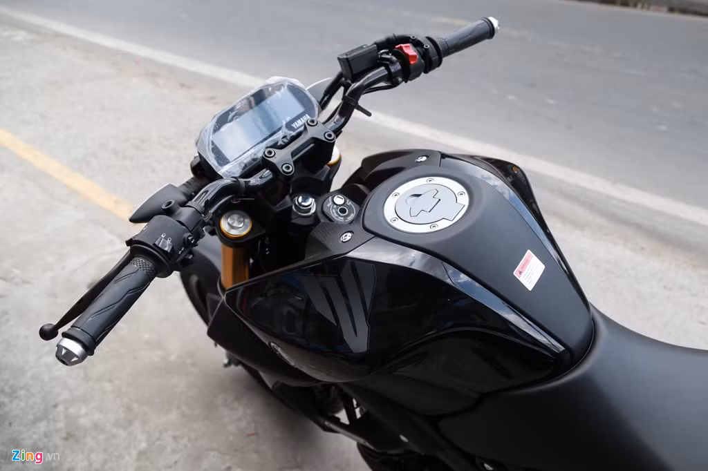 Động cơ này cho công suất 19 mã lực tại 8.900 vòng/phút và mô-men xoắn 14,7 Nm tại 7.000 vòng/phút. Sức mạnh được truyền tới bánh sau thông qua hộp số 6 cấp tích hợp bộ ly hợp chống trượt Slipper Clutch.