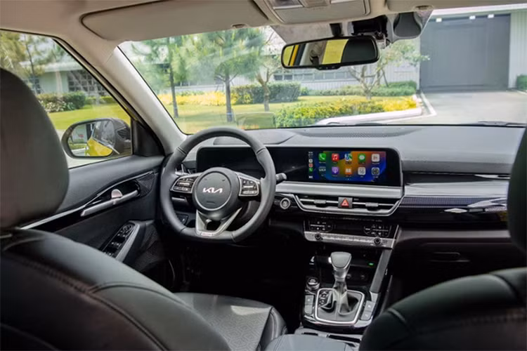 Mitsubishi Xforce 2024 tu 599 trieu dong co gi “dau” KIA Seltos?-Hinh-6