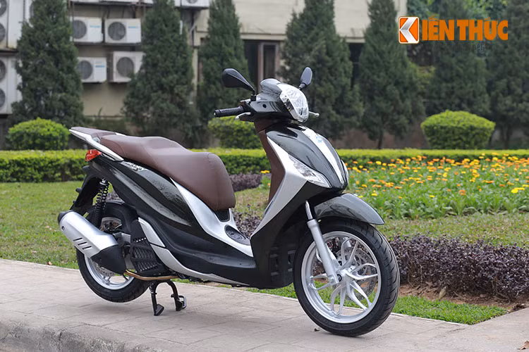 Theo ông Costantino Sambuy – TGĐ Piaggio Việt Nam cho biết, "Việt Nam là một thị trường đặc biệt quan trọng và Piaggio Medley ABS là một sản phẩm tốt nhất cho thị trường này, đây cũng là mẫu xe ga toàn cầu nên không chỉ phục vụ tại thị trường Việt Nam mà còn xuất khẩu đi nhiều nước, trong đó có cả Italia.