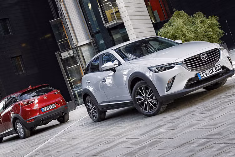 Cũng theo chuyên trang Go Auto cho biết, thể tích khoang hành lý của mẫu crossover CX-3 thế hệ mới này sẽ tăng lên đáng kể so với con số 264 lít trên thế hệ hiện tại đang bán ra, nhằm mang tính thực dụng hơn. 