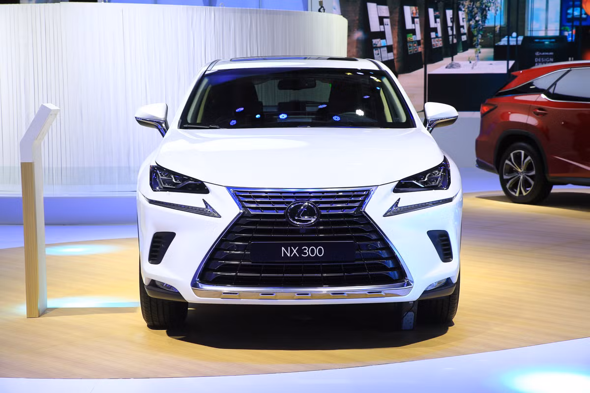Thiết kế tinh tế lấy của gian hàng xe sang Lexus cảm hứng từ Vườn Nhật Bản và mỹ học truyền thống đặc trưng của người Nhật được hòa quyện cùng công nghệ sáng tạo và tinh thần hiếu khách Omotenashi nhằm khẳng định thông điệp "Experience Amazing - Trải nghiệm tuyệt vời".