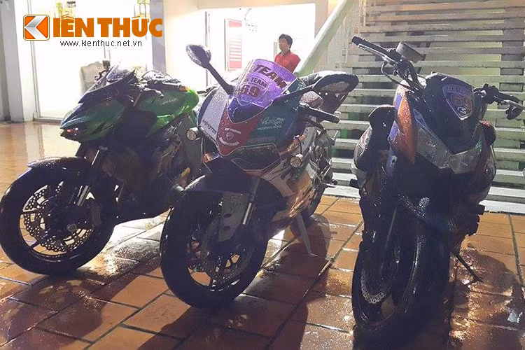 Đối với họ, niềm đam mê môtô PKL đã giúp họ kết nối không chỉ những người bạn, chiếc xe mà cả những công việc ý nghĩa.