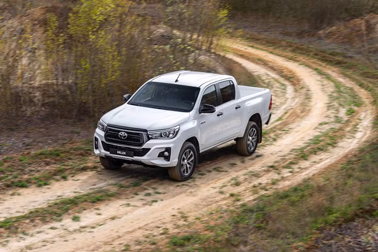 Toyota Hilux 2019 phien ban dac biet chinh thuc trinh lang