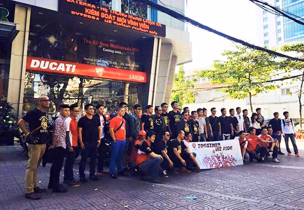 Ducati Sai Gon gia nhap cong dong D.O.C toan cau