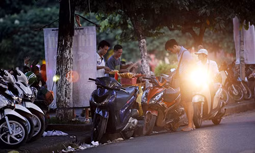 Ha Noi: 3 dia diem nam trong hanh trinh di chuyen cua cac ca nhiem COVID-19 gio ra sao?-Hinh-4