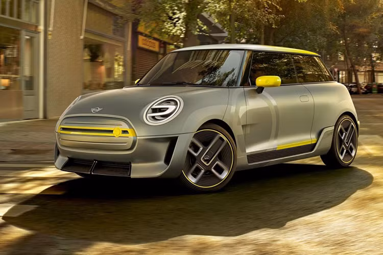Trang tin Autocar mới đây đã dẫn một số nguồn tin “nội bộ” cho biết, mẫu xe MINI Cooper S E được phát triển trên nền tảng của MINI Cooper S hiện tại chứ không dùng nền tảng xe điện riêng.