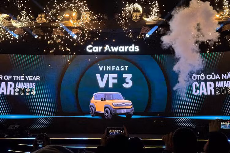Xe mini dien VinFast VF3 la mau oto cua nam 2024-Hinh-2