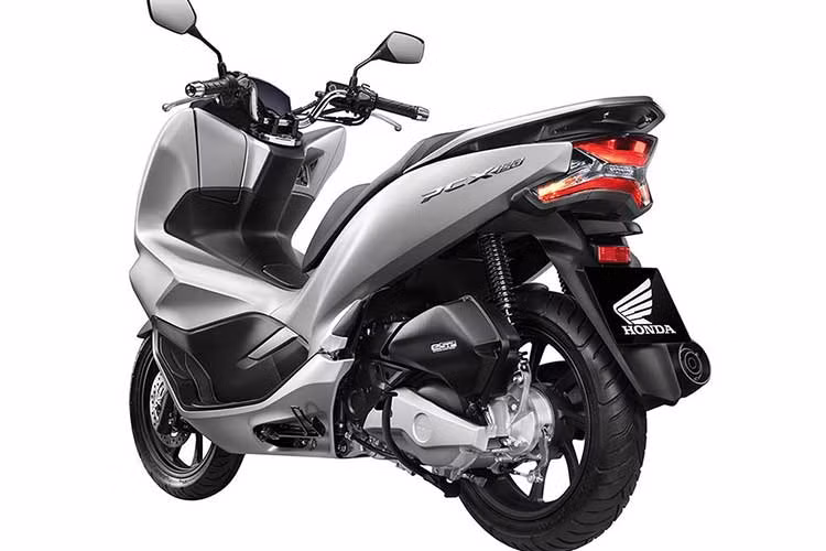Phiên bản mới được kỳ vọng sẽ tiếp tục tạo nên “điểm nhấn” đầy thú vị và độc đáo cho người dùng trong phân khúc xe tay ga cỡ lớn (Maxi scooter) của thị trường Việt Nam. Trước đó, Honda PCX 150 2018 hoàn toàn mới đã chính thức ra mắt đồng loạt ở Thái Lan và Indonesia.