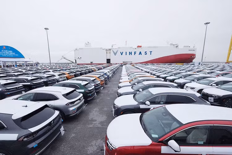 De xuat giam 50% phi truoc ba oto san xuat, lap rap dau quy 2/2023-Hinh-2