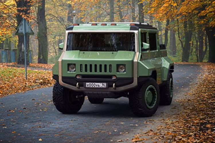 Có thể nói rằng thiết kế của Isaev dành cho chiếc UAZ phiên bản off-road này trông không đến nỗi tệ, nó có thể thay đổi giữa dạng một chiếc bán tải kèm một phần thùng xe ngắn hoặc một chiếc wagon đóng kín hoàn toàn.