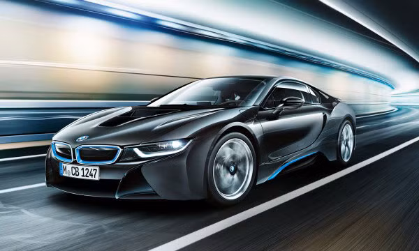 BMW i8 la bieu tuong cua xe “xanh” cua nam 2015