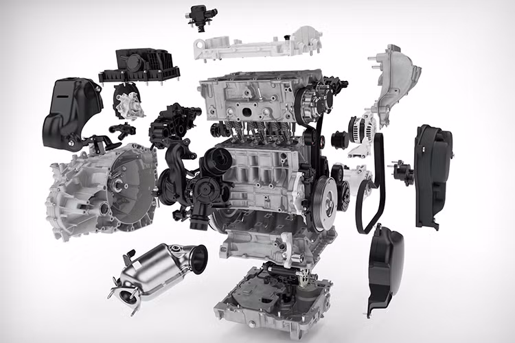 XC40 dự kiến sẽ được trang bị nhiều tùy chọn động cơ khác nhau, trong đó có động cơ 1.5 lít, 3 xi lanh, cho công suất 180 mã lực, động cơ tăng áp 2.0 lít 4 xi lanh, sản sinh công suất 240 mã lực và động cơ 1.5 lít plug-in hybrid cho tổng công suất 250 mã lực.