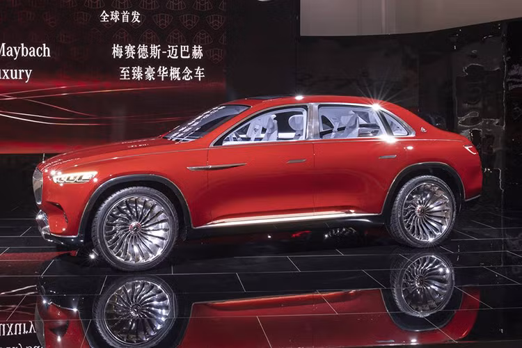 Theo trang tin AutoNews, Mercedes-Maybach GLS 2020 mới sẽ được lắp ráp tại nhà máy ở bang Alabama, Mỹ. Đặc biệt, Mercedes-Maybach GLS mới được đồn là sẽ có giá lên đến gần 200.000 USD, đắt ngang ngửa với siêu SUV Lamborghini Urus tại thị trường Mỹ.